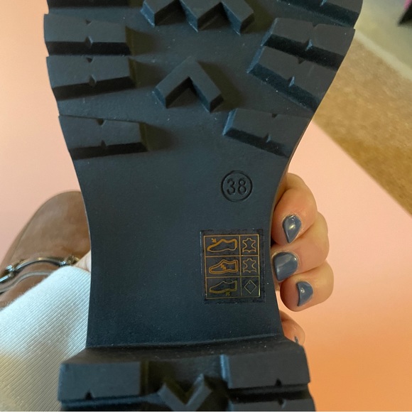 Amalfi by Rangoni Tamara brown leather lug platform loafers 38 - Picture 10 of 10